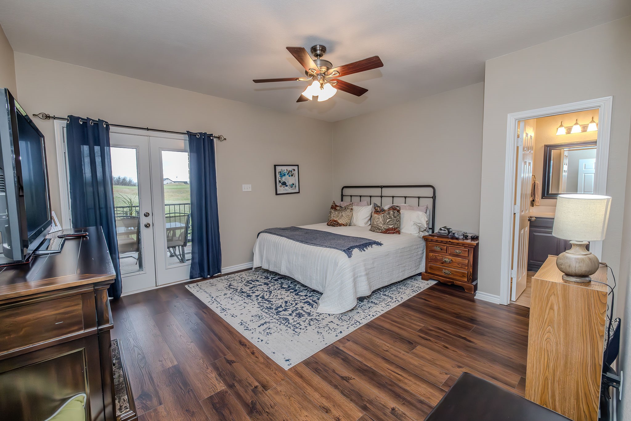 1101 Eagle Point Circle Graford TX 76449