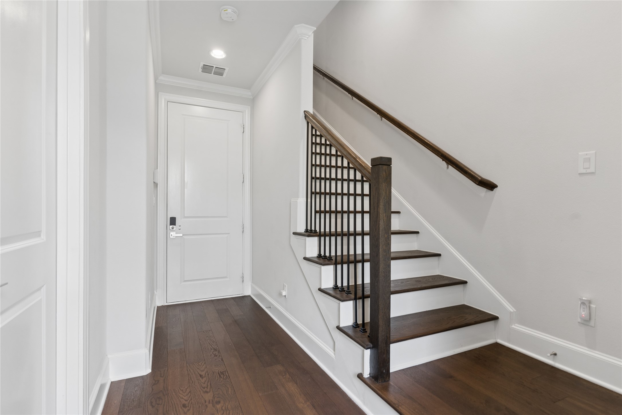 625 Dalton Lane Irving TX 75039