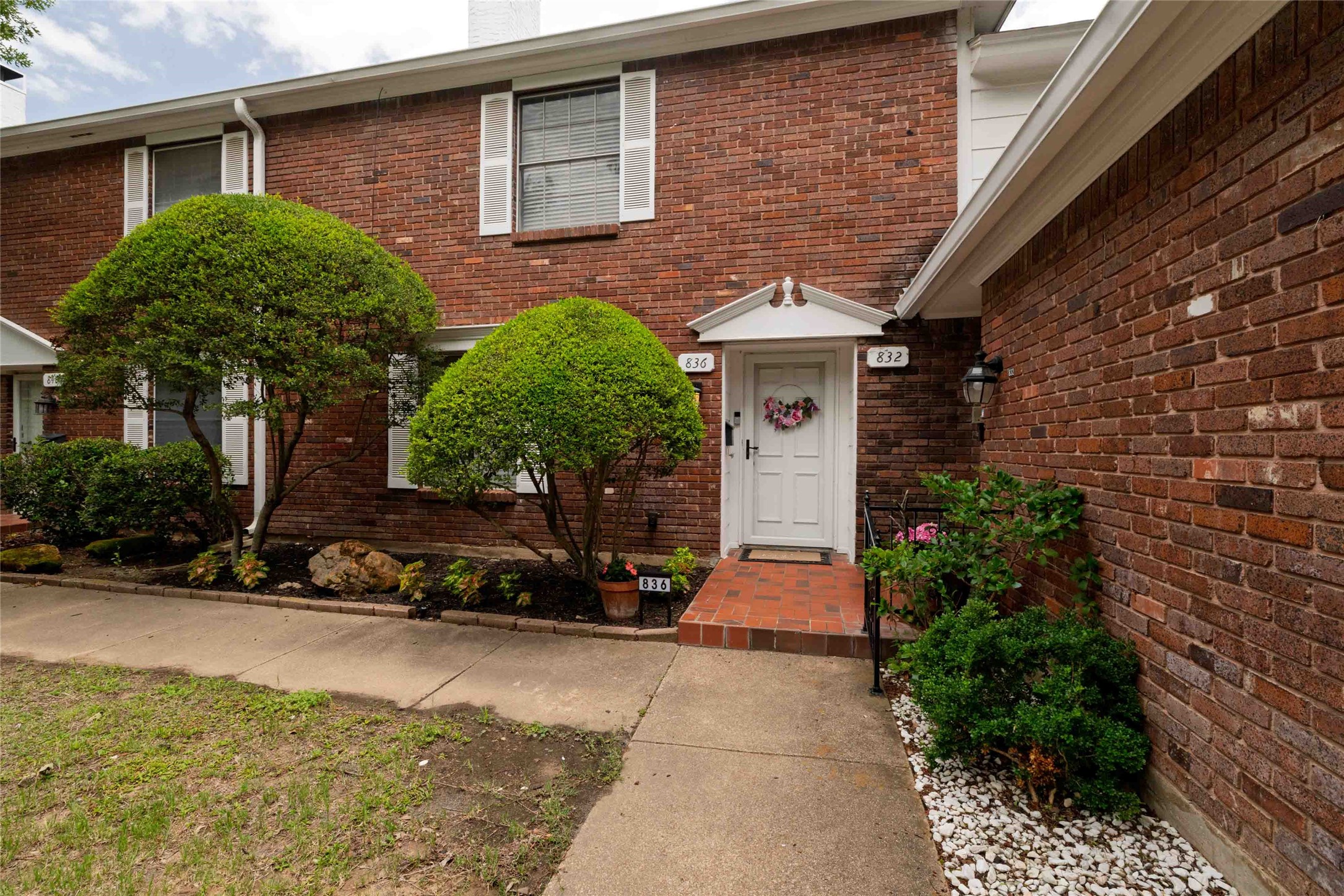 836 Chateau Valee Circle Bedford TX 76022