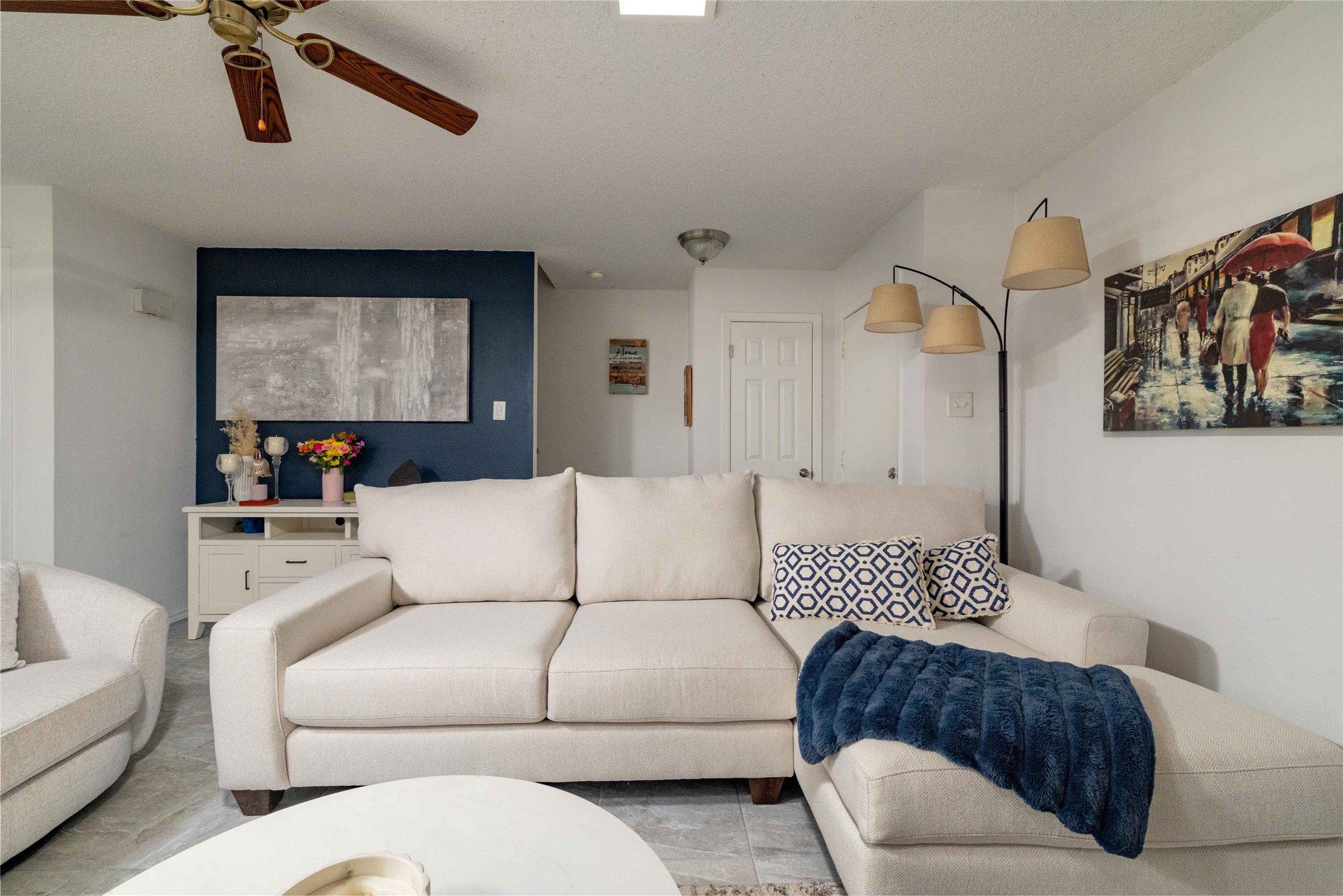836 Chateau Valee Circle Bedford TX 76022