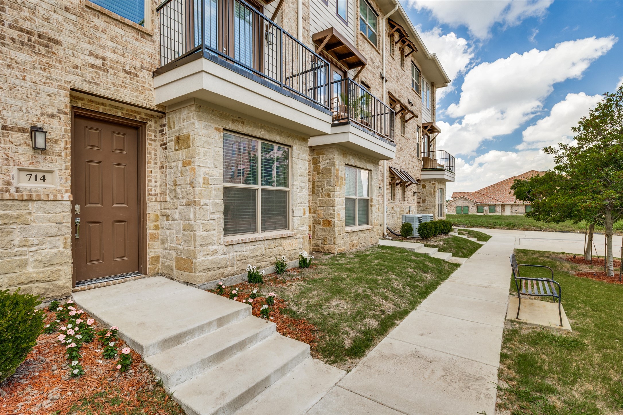 714 N Plano Road Richardson TX 75081