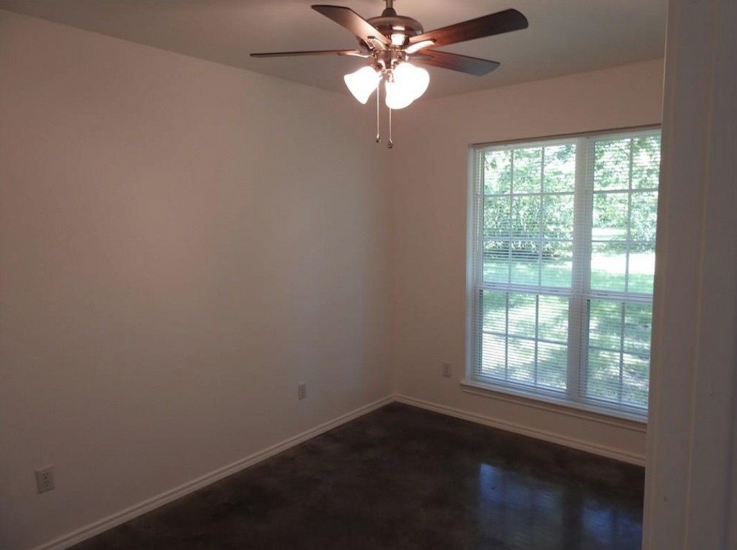 704 Seven Oaks Road Bonham TX 75418