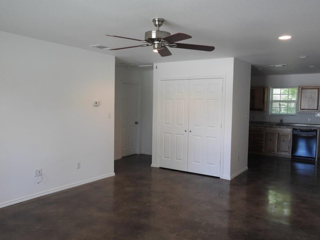 704 Seven Oaks Road Bonham TX 75418