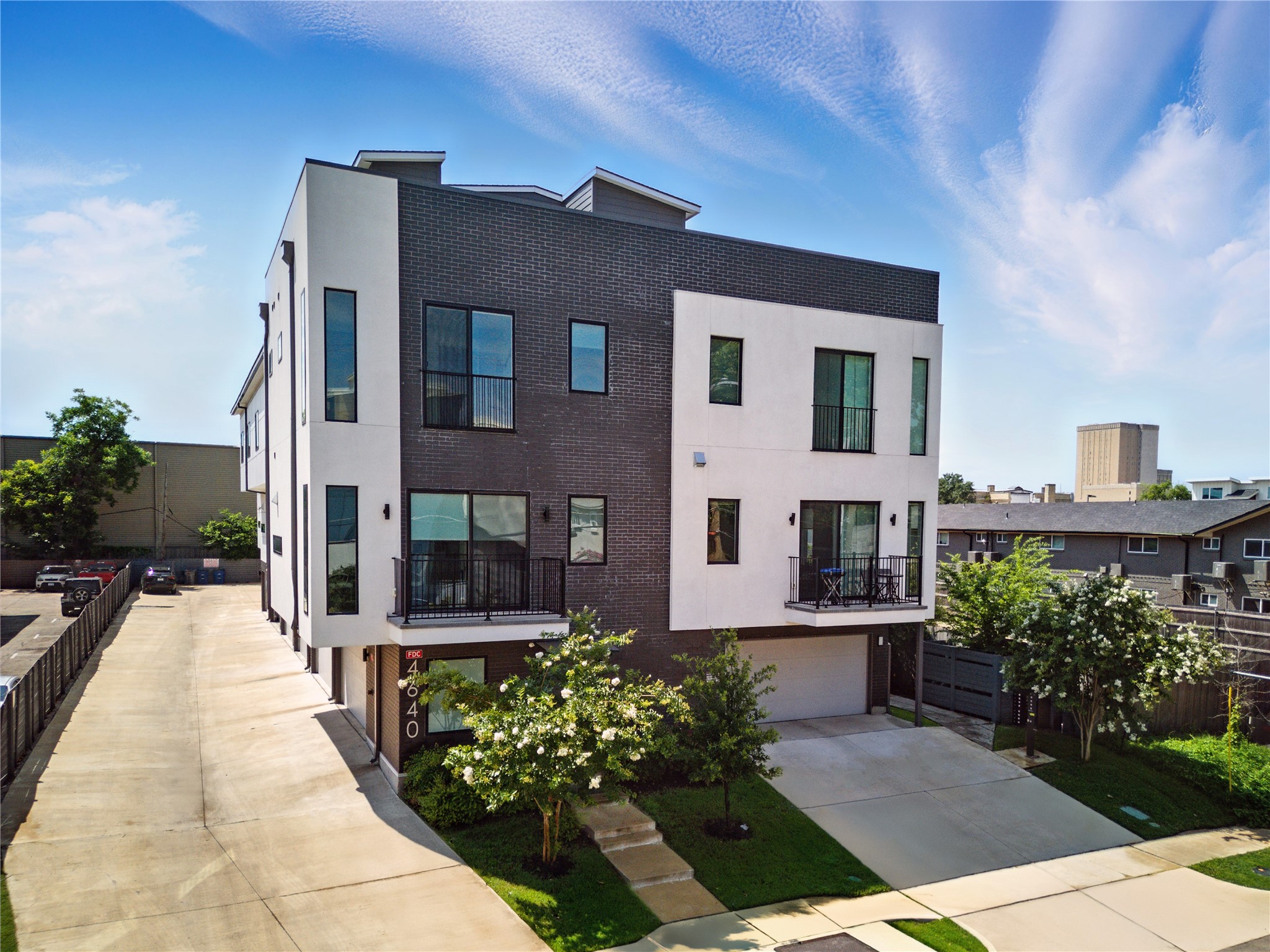 4640 Munger Avenue Dallas TX 75204