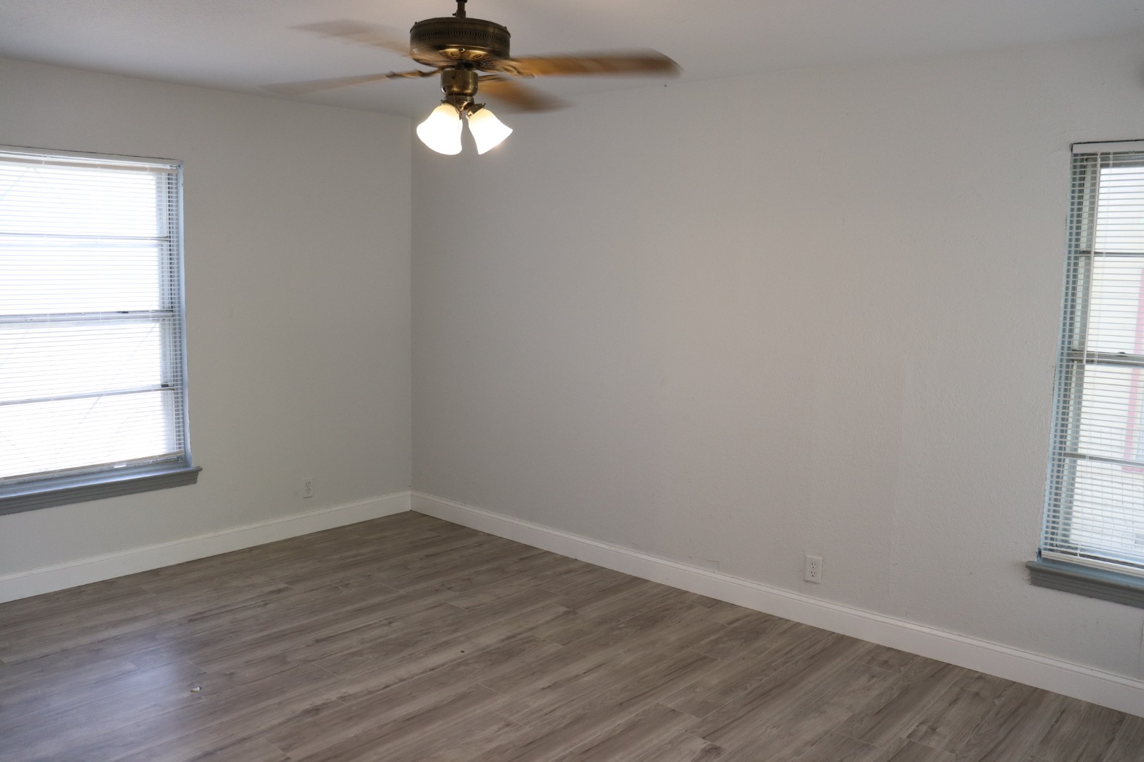 6415 Latta Street Dallas TX 75227