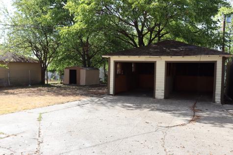 6415 Latta Street Dallas TX 75227