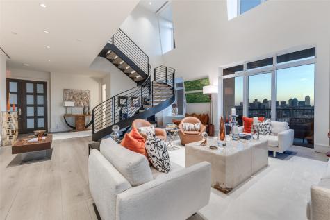 3505 Turtle Creek Boulevard Dallas TX 75219