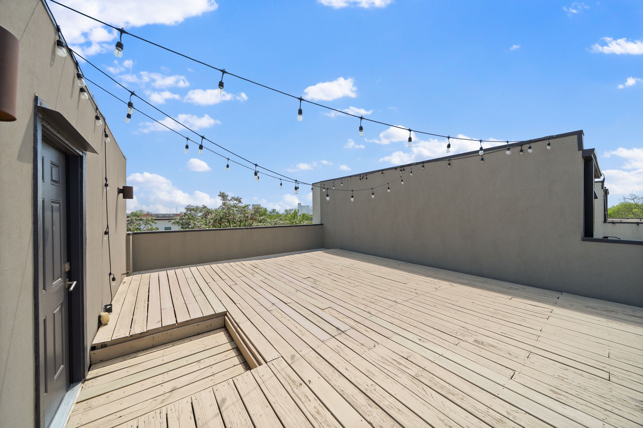 1906 Euclid Avenue Dallas TX 75206