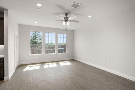 660 Sandiford Court Mansfield TX 76063