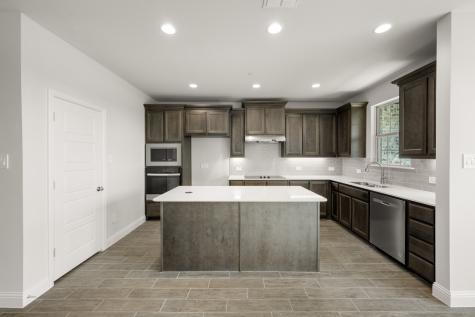 660 Sandiford Court Mansfield TX 76063