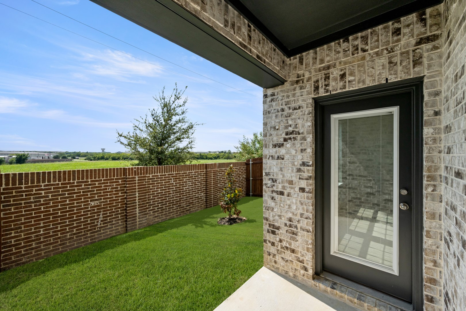 660 Sandiford Court Mansfield TX 76063