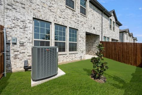 660 Sandiford Court Mansfield TX 76063