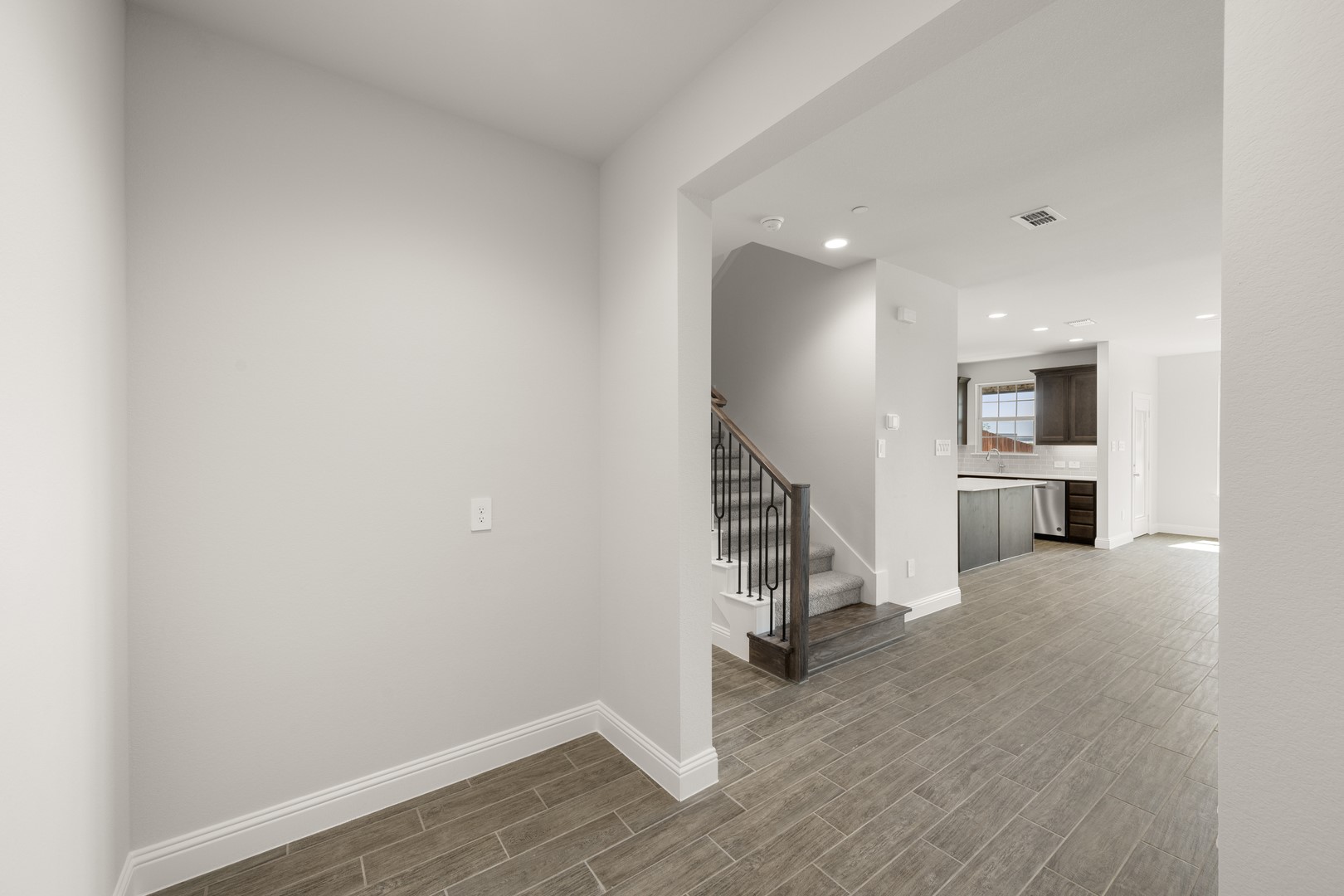 660 Sandiford Court Mansfield TX 76063