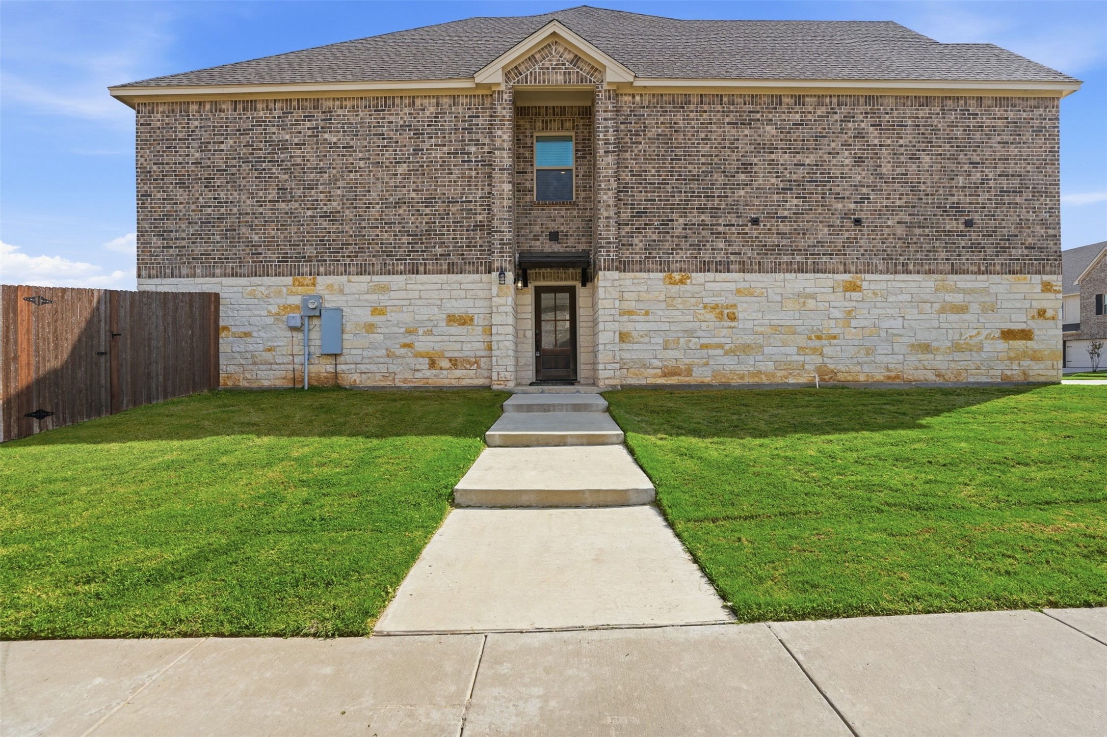1100 Noble Flair Place Granbury TX 76049