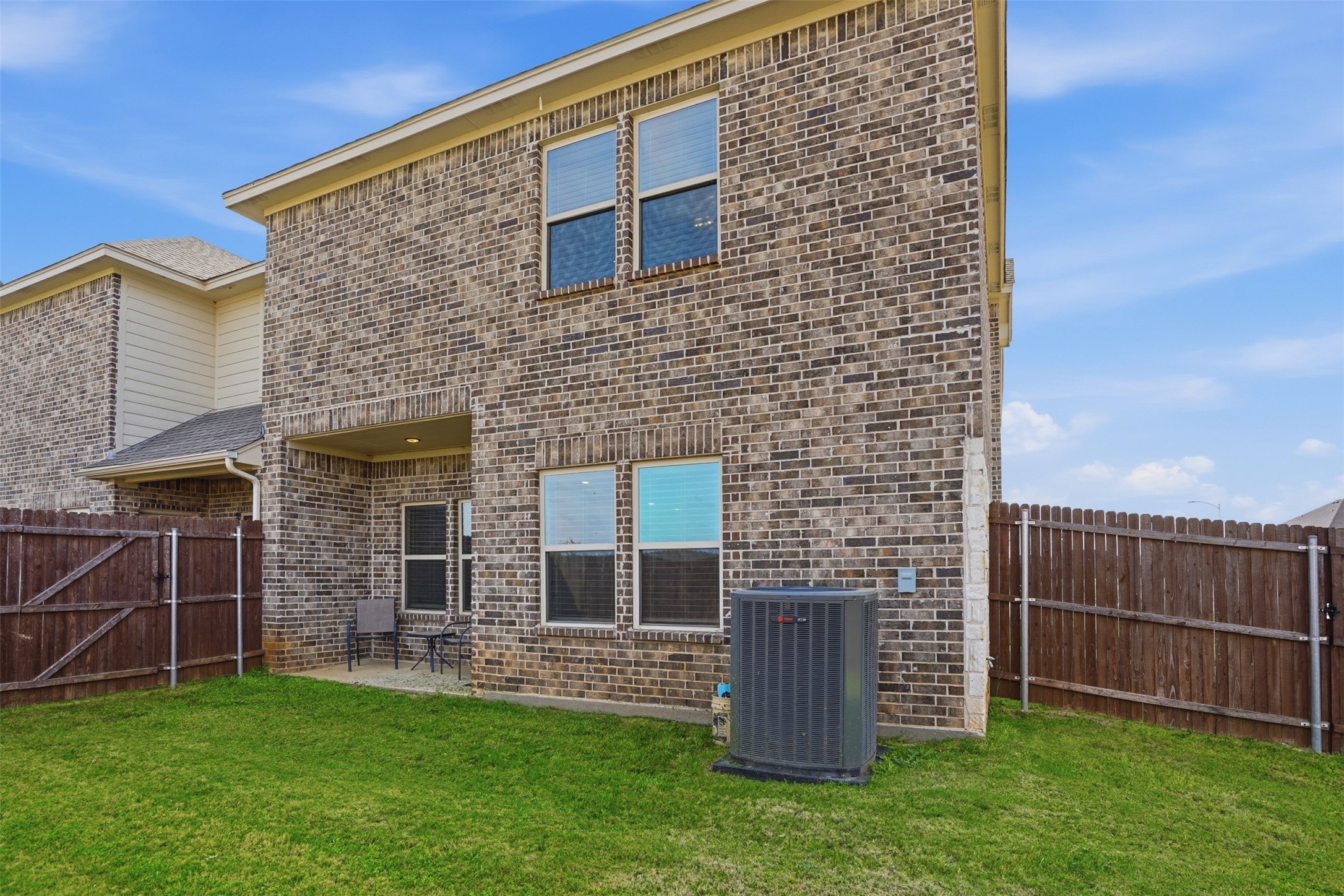 1100 Noble Flair Place Granbury TX 76049