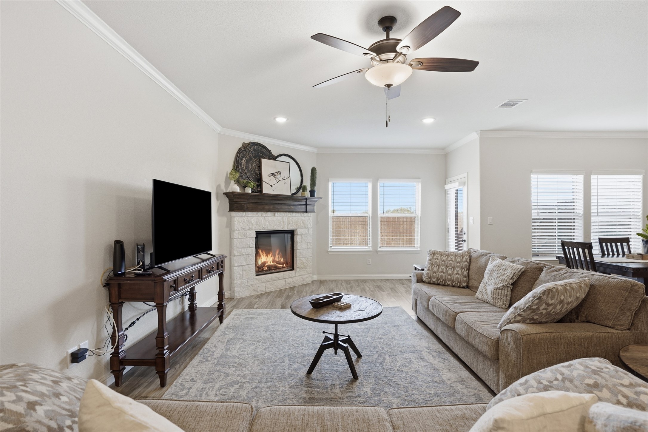 1100 Noble Flair Place Granbury TX 76049