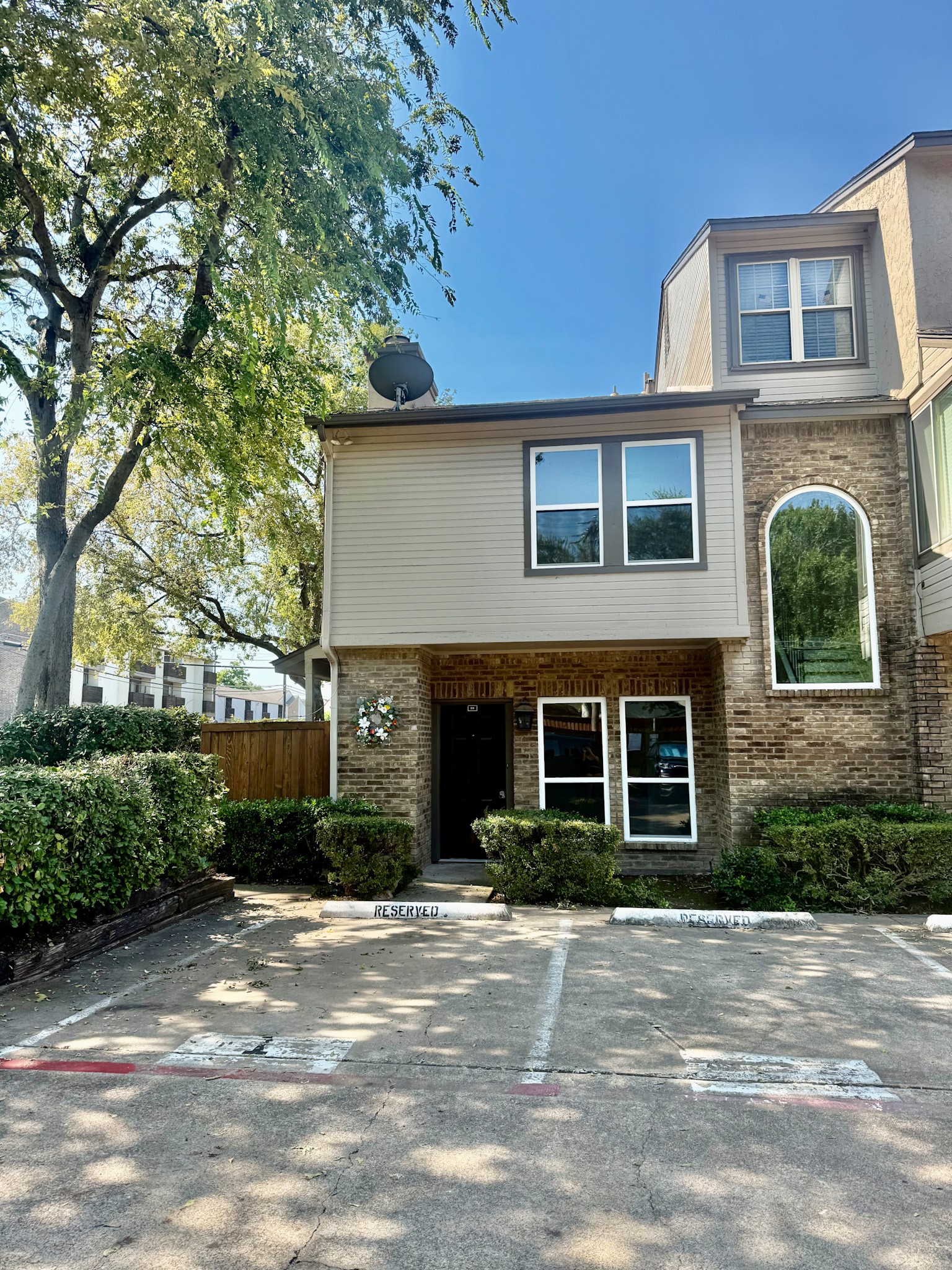 5757 Martel Avenue Dallas TX 75206