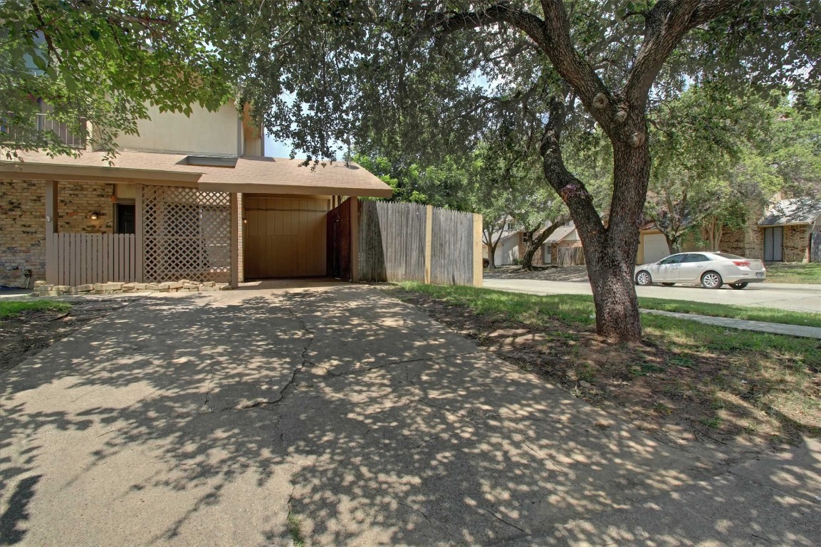2601 San Sabastian Circle Grand Prairie TX 75052