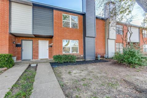 323 Towne House Lane Richardson TX 75081