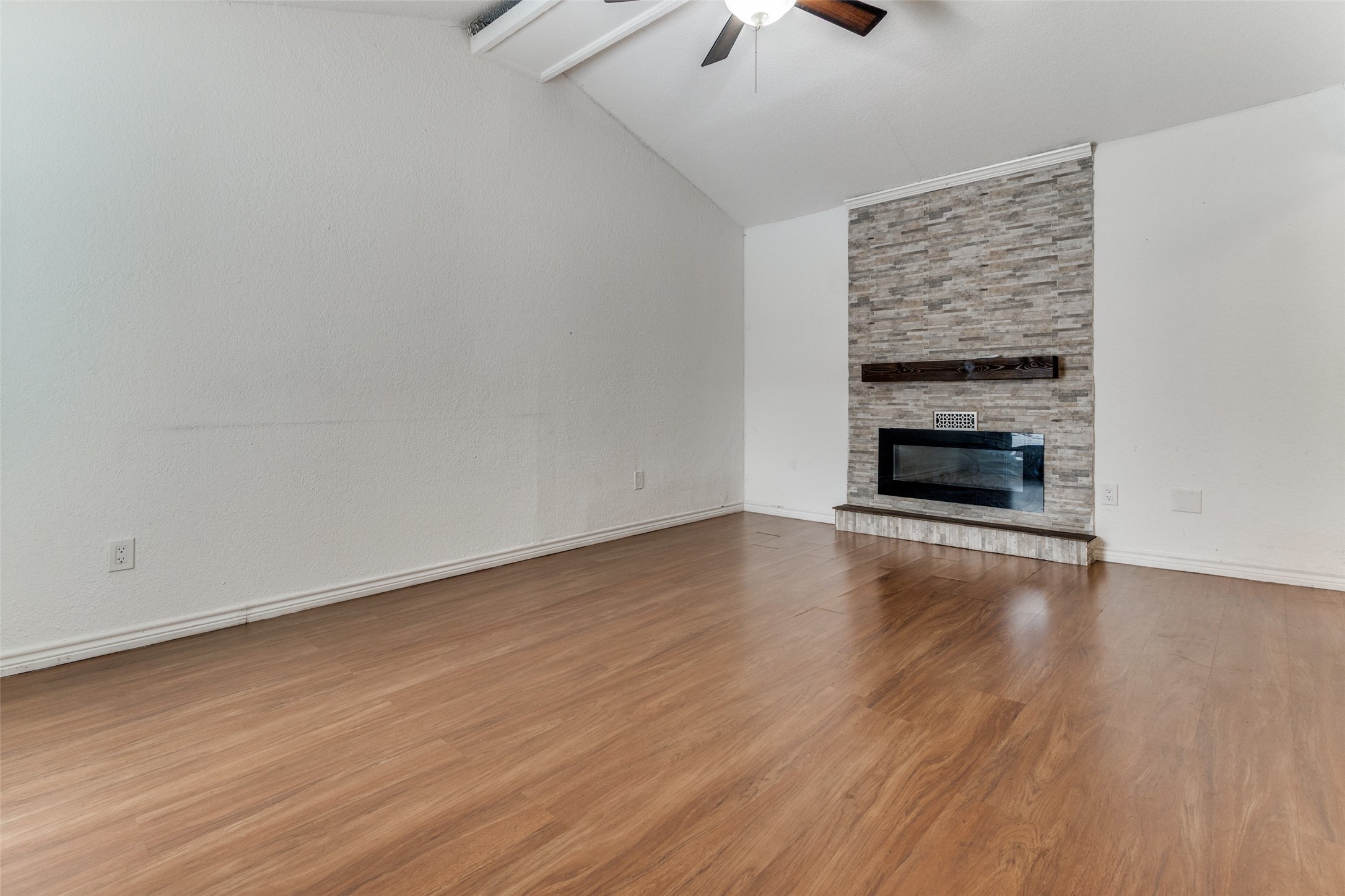 1402 S Carrier Parkway Grand Prairie TX 75051