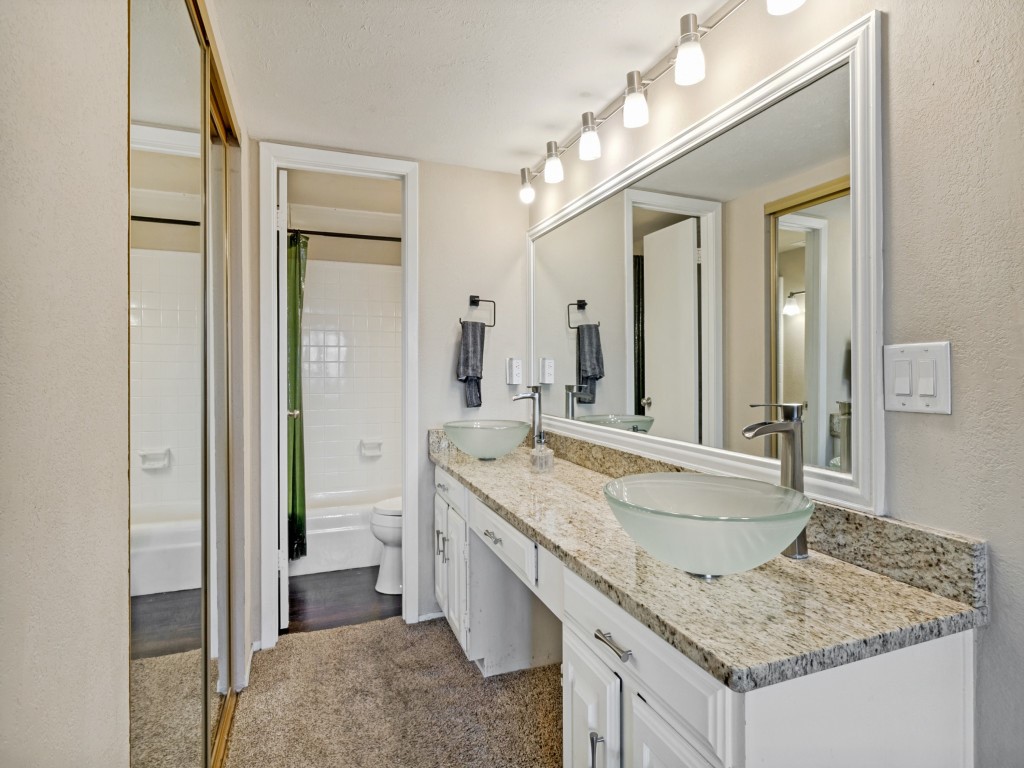 3139 Golden Oak Farmers Branch TX 75234