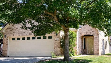 205 Greathouse Village Decatur TX 76234