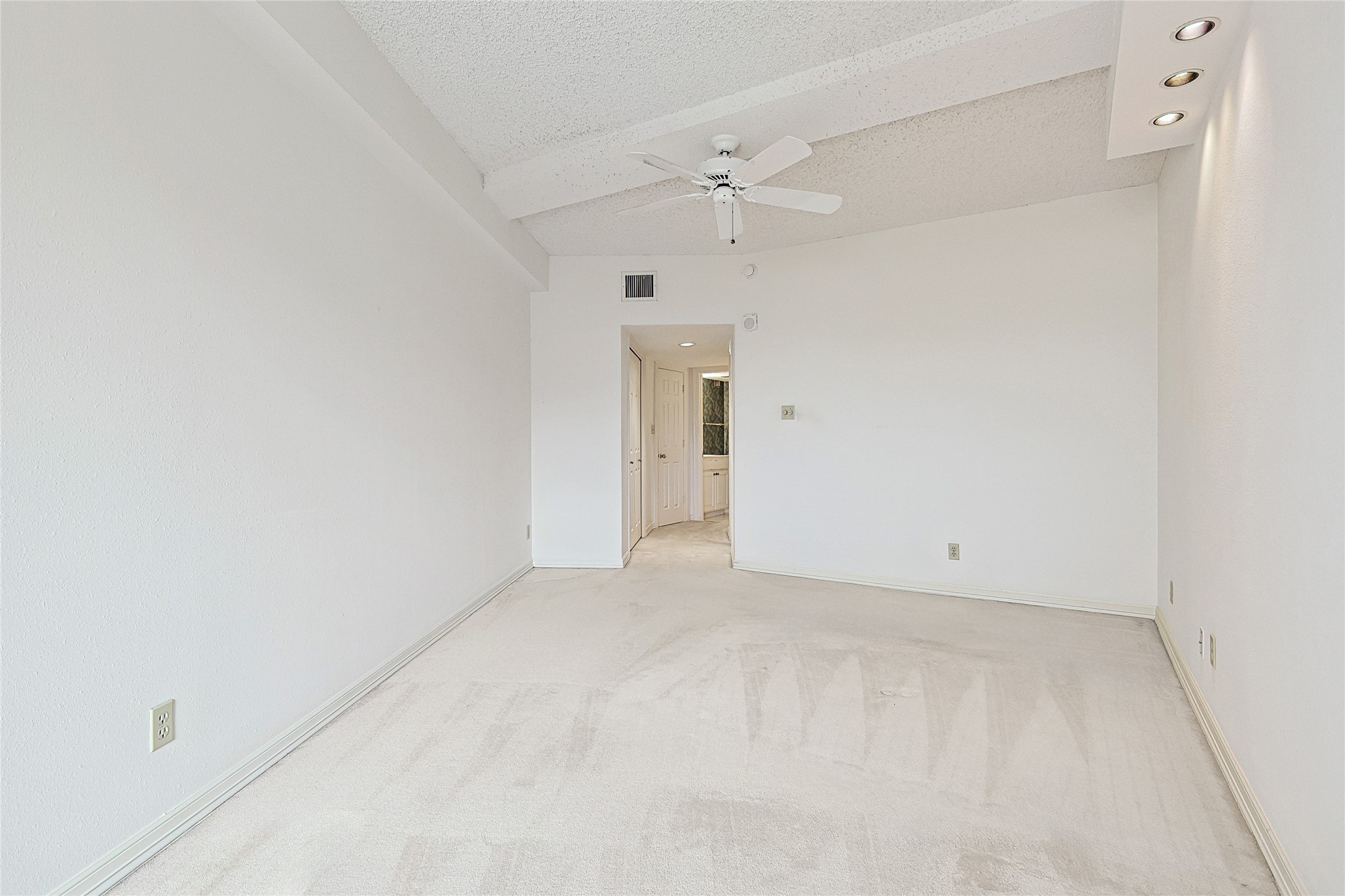 5200 Keller Springs Road Dallas TX 75248