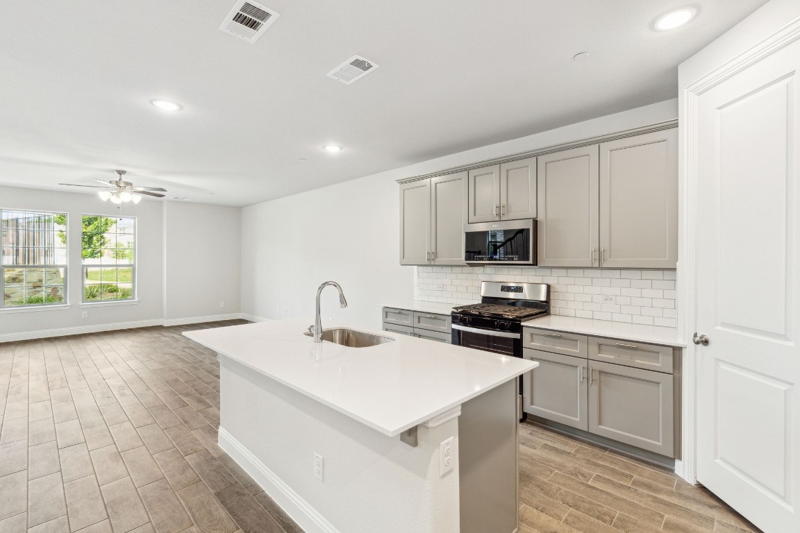 213 Suma Drive Euless TX 76040