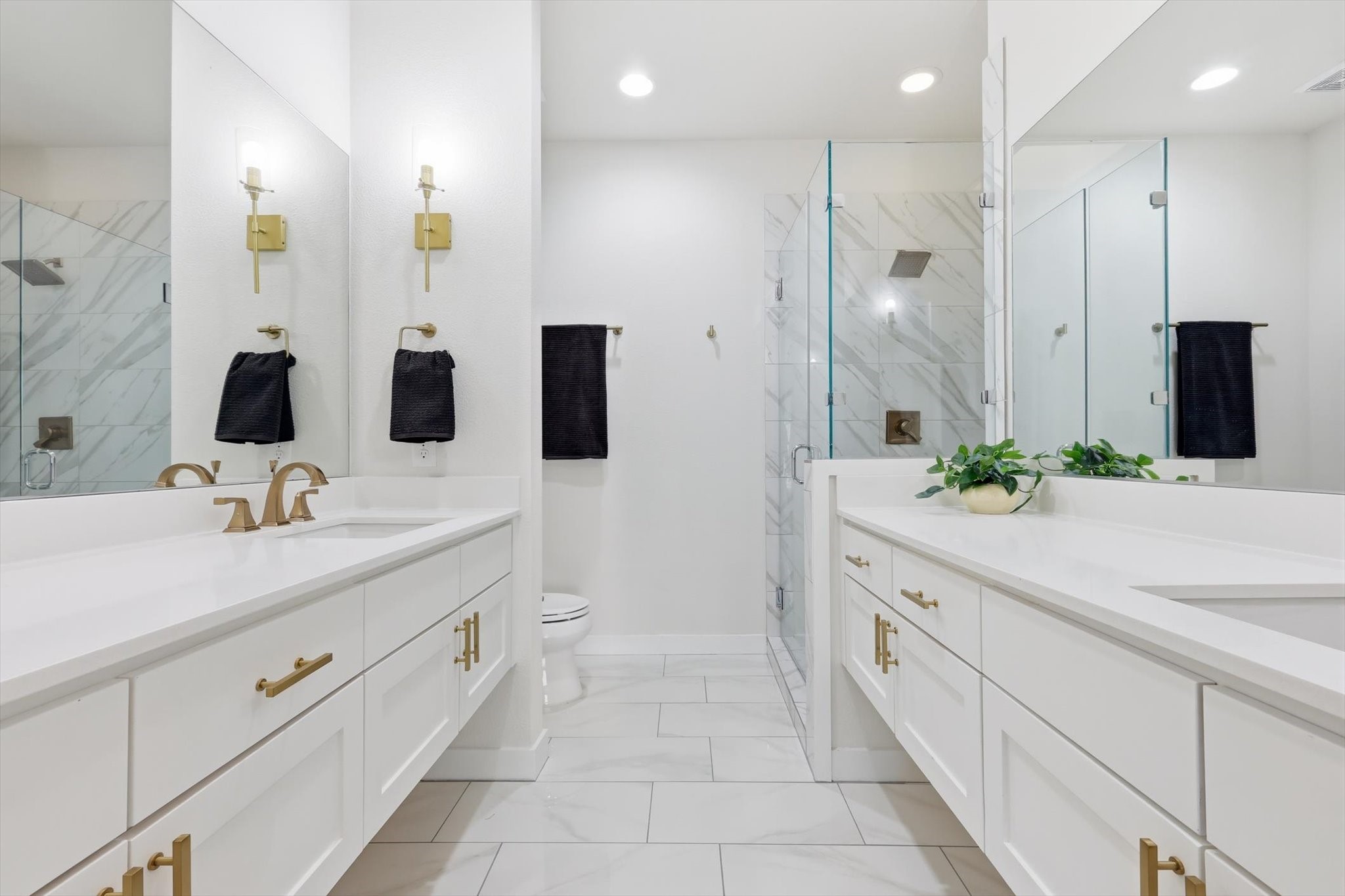 2111 Bennett Avenue Dallas TX 75206