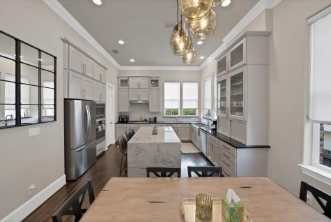 406 Mills Street Fort Worth TX 76102