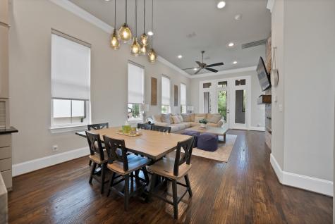 406 Mills Street Fort Worth TX 76102