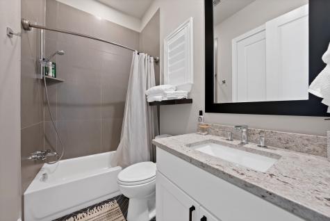 406 Mills Street Fort Worth TX 76102
