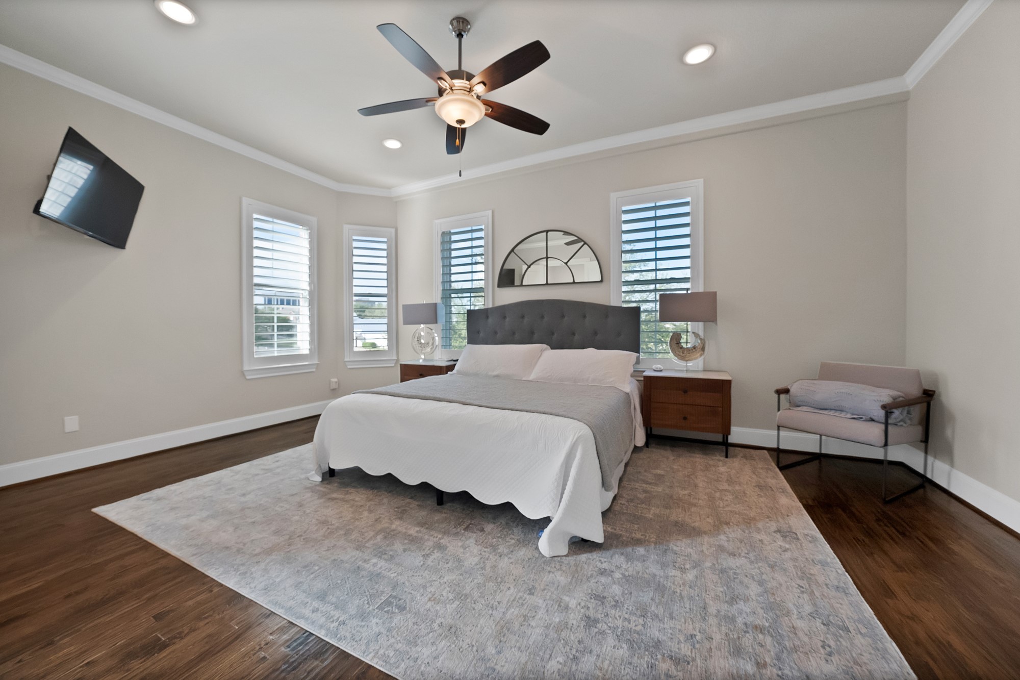 406 Mills Street Fort Worth TX 76102