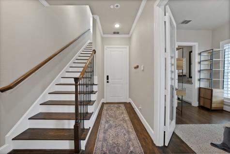 406 Mills Street Fort Worth TX 76102