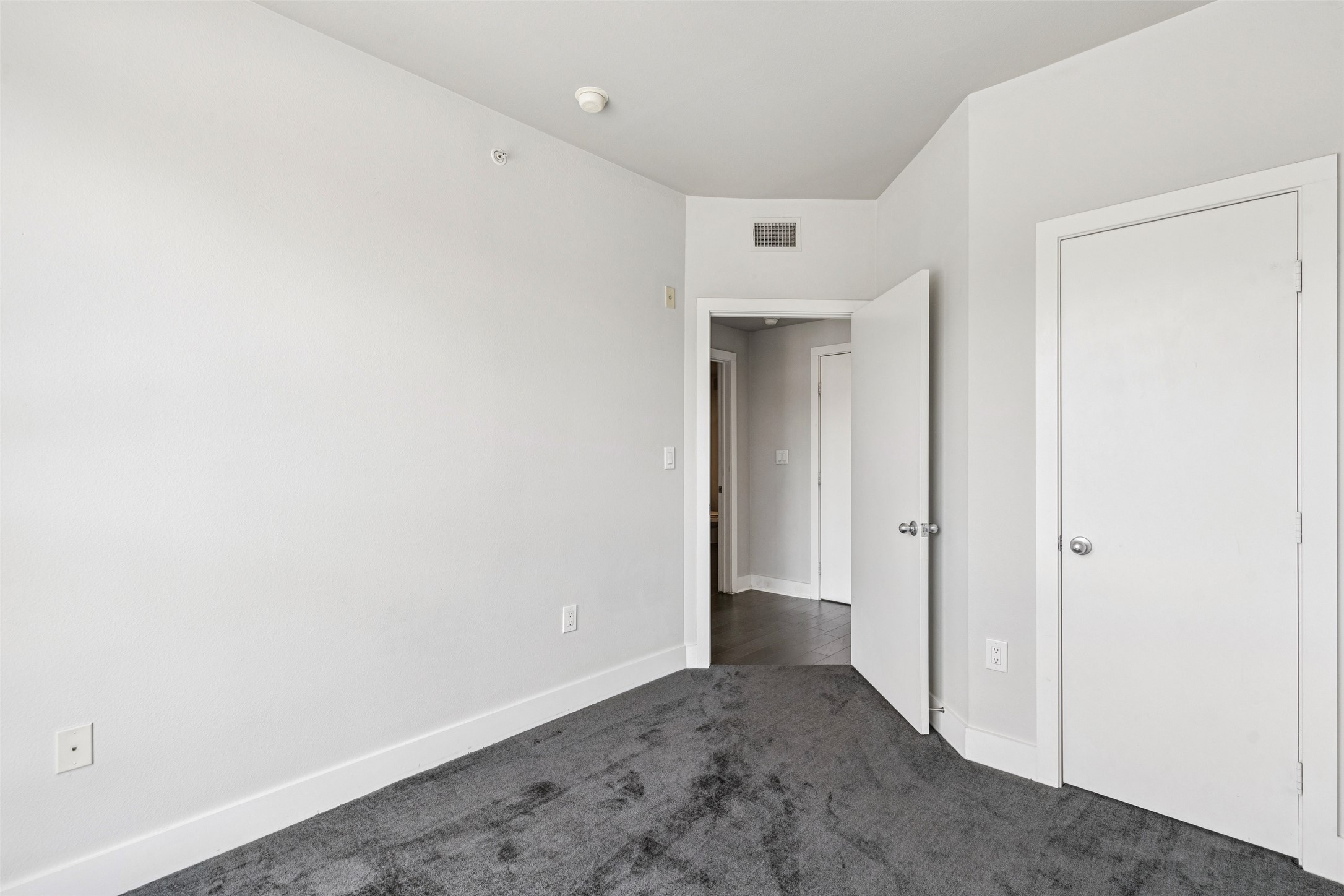 4414 Cedar Springs Road Dallas TX 75219