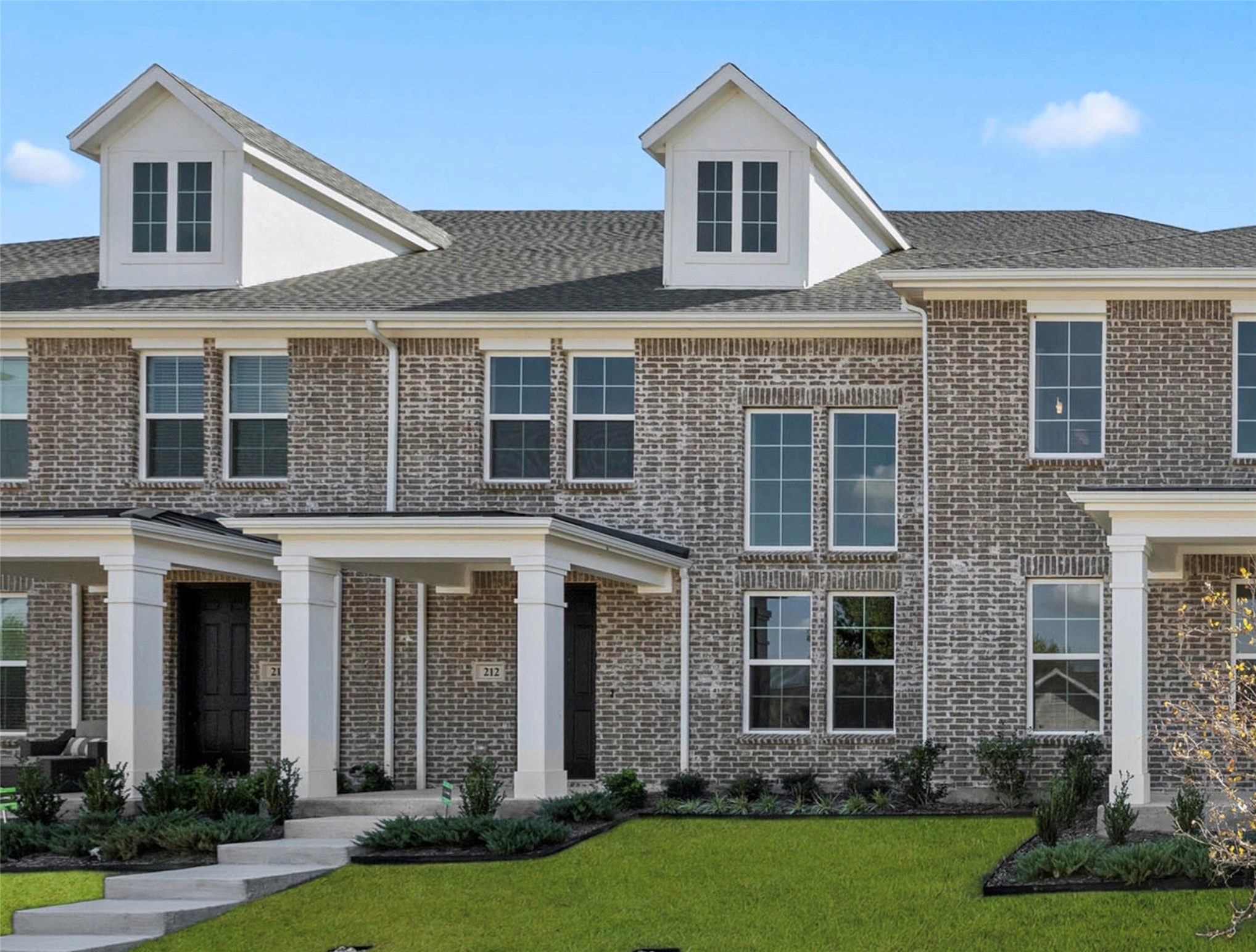212 Dylan Way Midlothian TX 76065