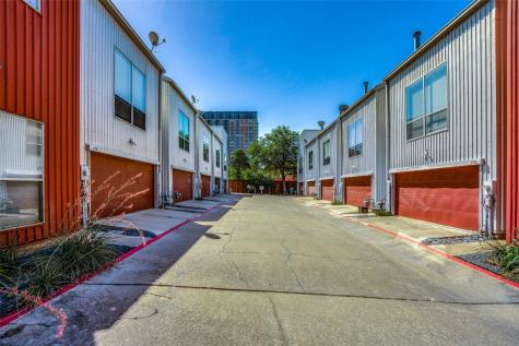 2702 Shelby Avenue Dallas TX 75219