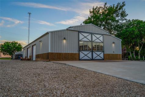 17309 N Highway 6 Valley Mills TX 76689