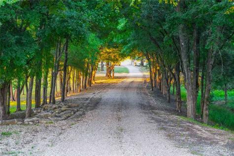 17309 N Highway 6 Valley Mills TX 76689