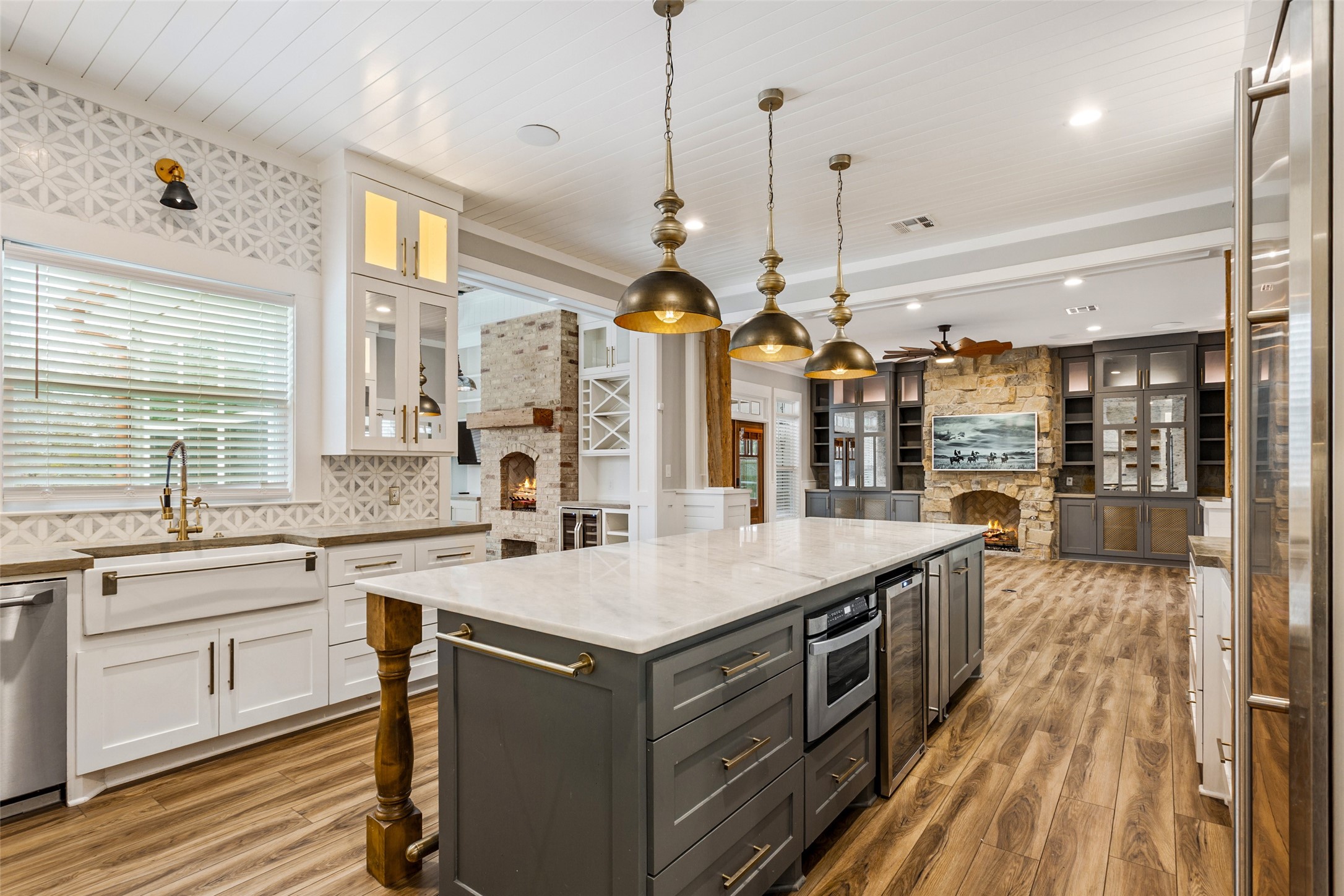 17309 N Highway 6 Valley Mills TX 76689