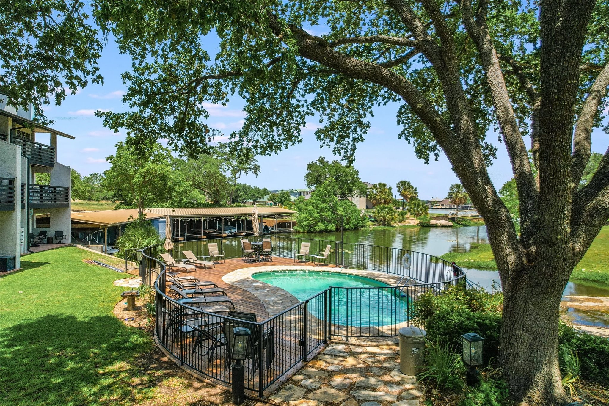 402 Lost Echo Horseshoe Bay TX 78657