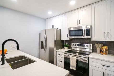 6073 Milton Street Dallas TX 75206