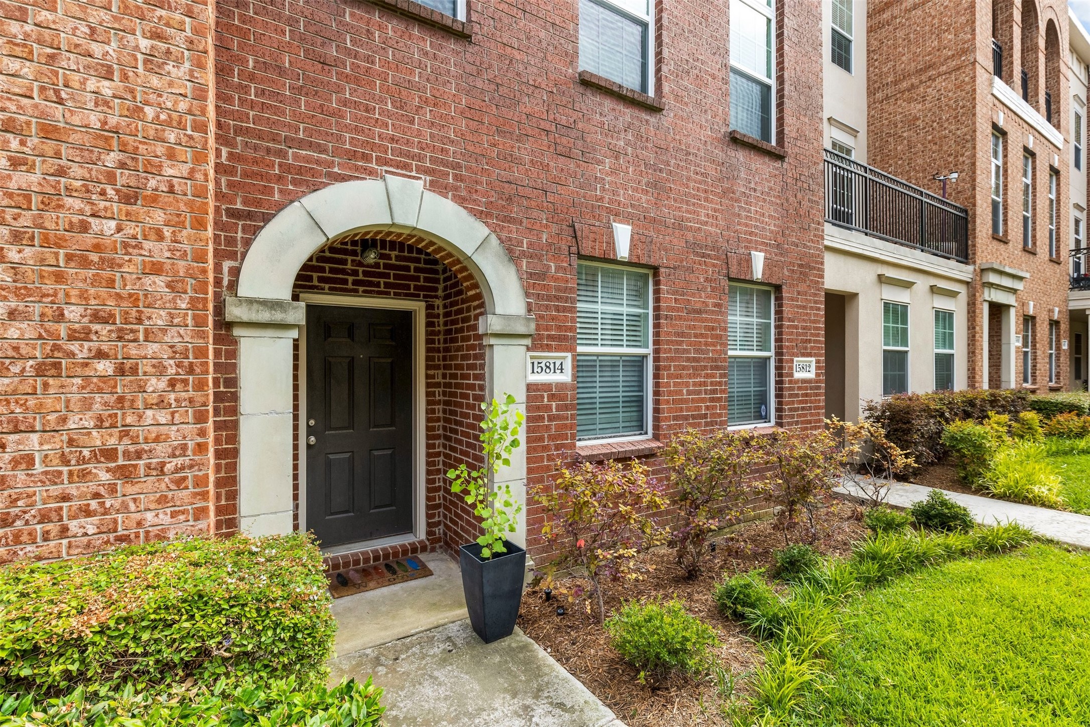 15814 Breedlove Place Addison TX 75001