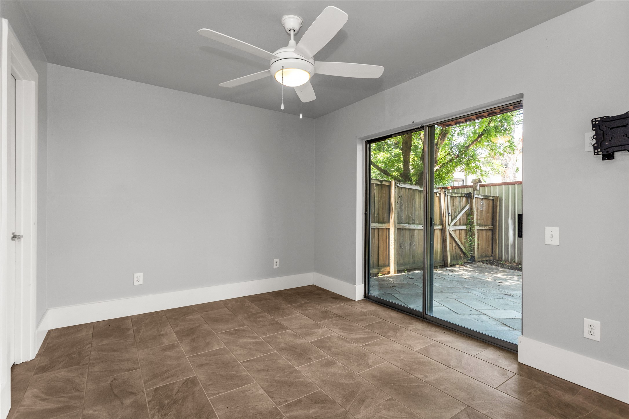 4213 Dickason Avenue Dallas TX 75219