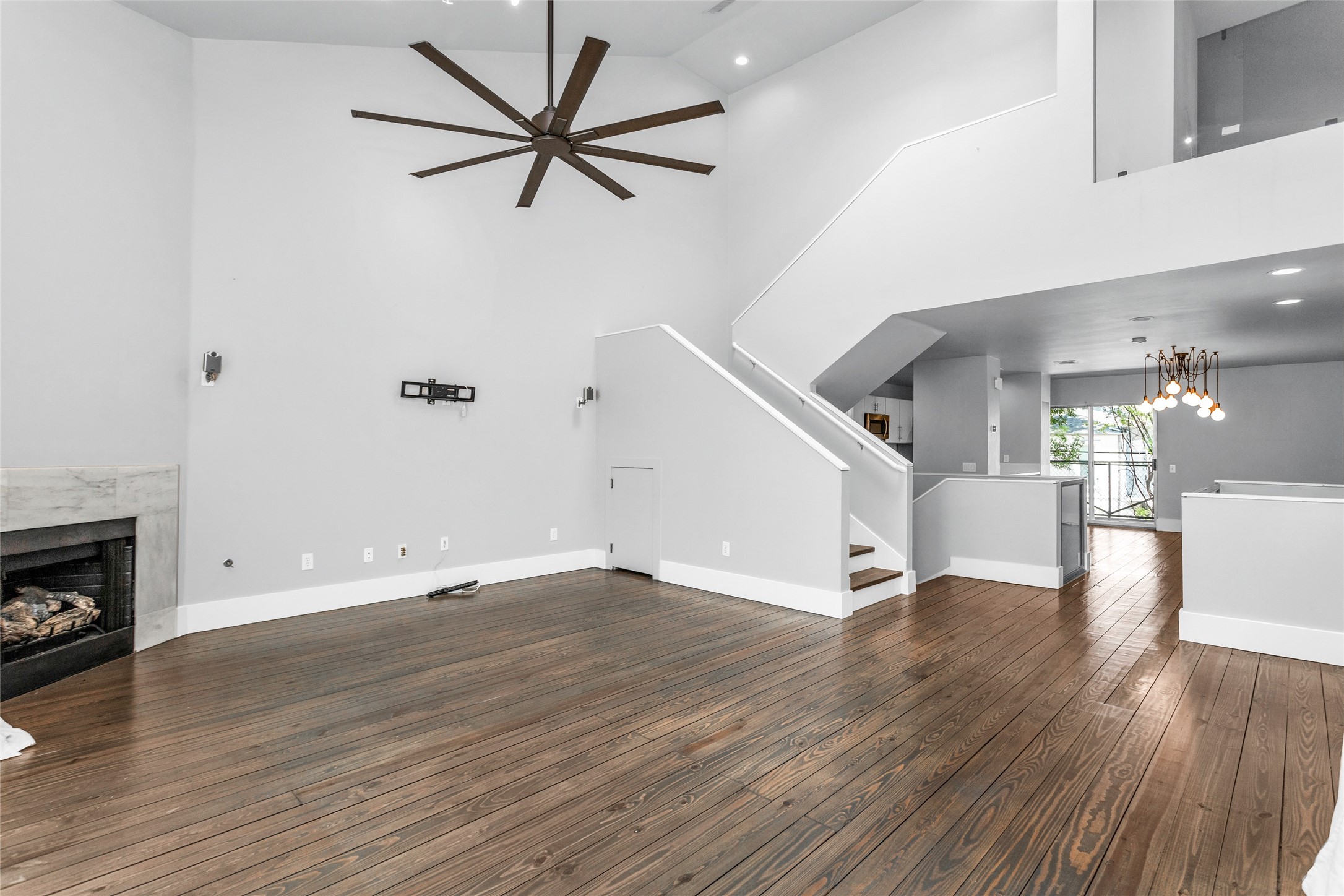 4213 Dickason Avenue Dallas TX 75219