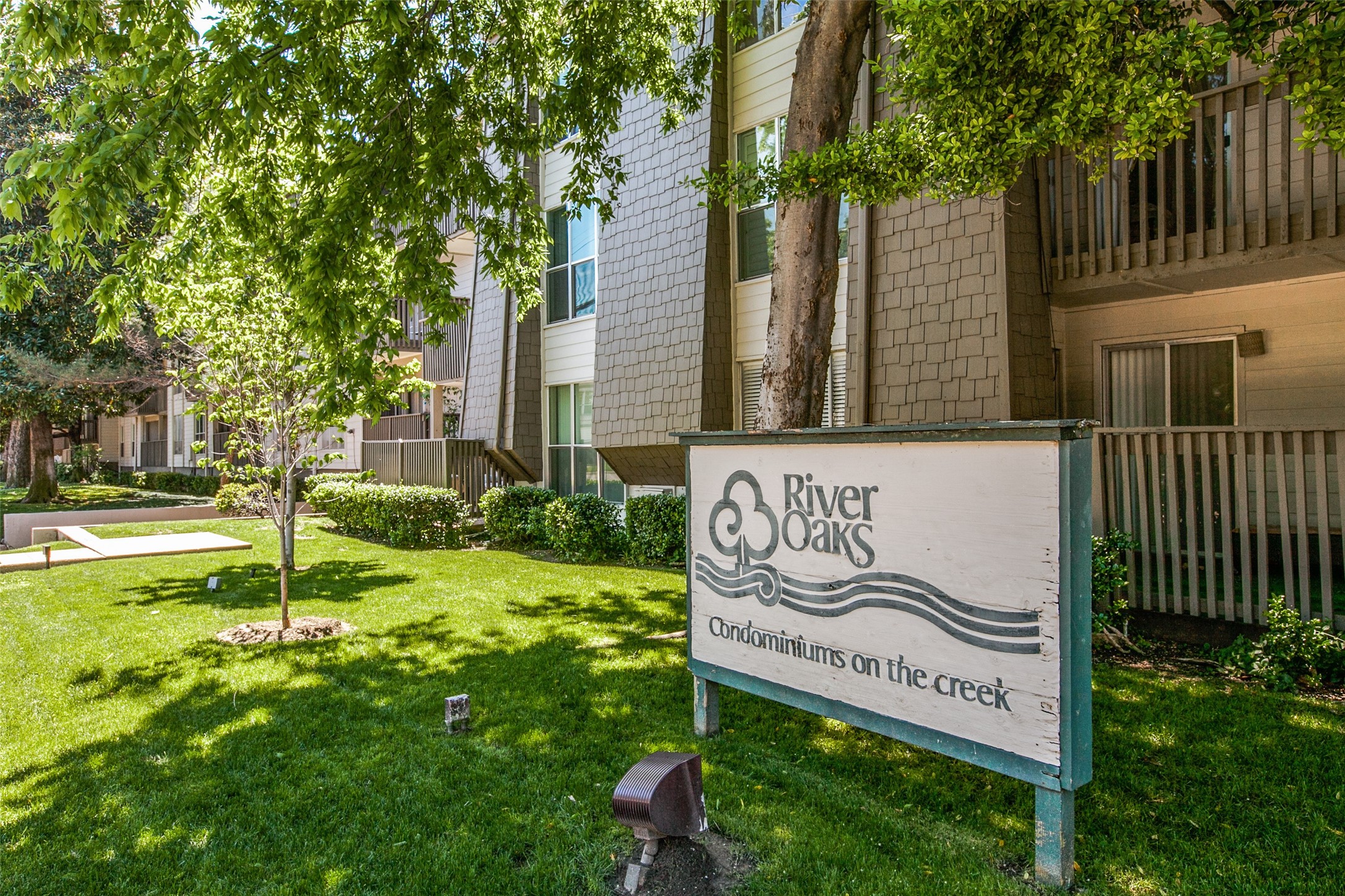 4859 Cedar Springs Road Dallas TX 75219