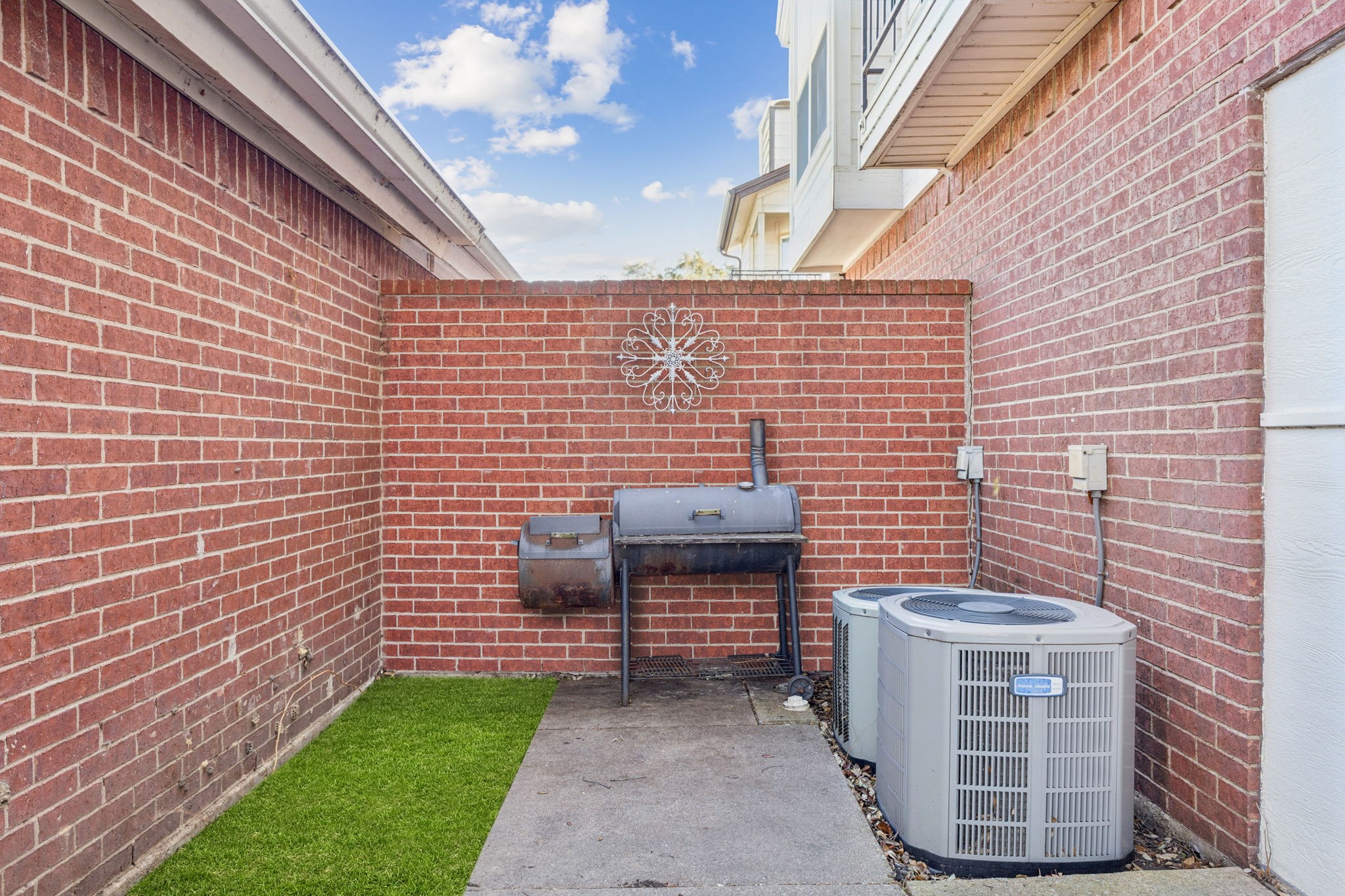 6814 Dolphin Circle Rowlett TX 75088