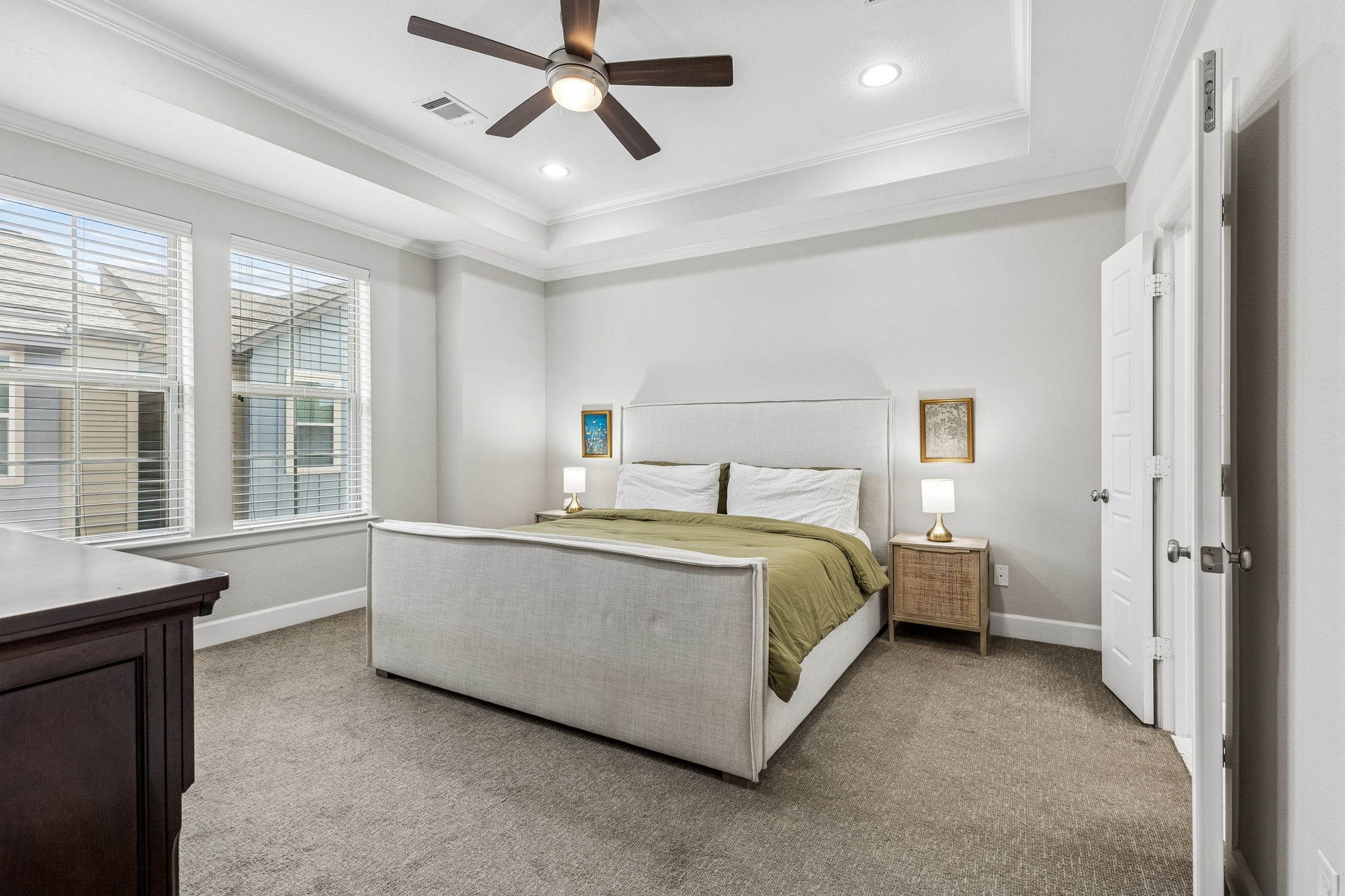 5933 Evening Star Place Dallas TX 75235