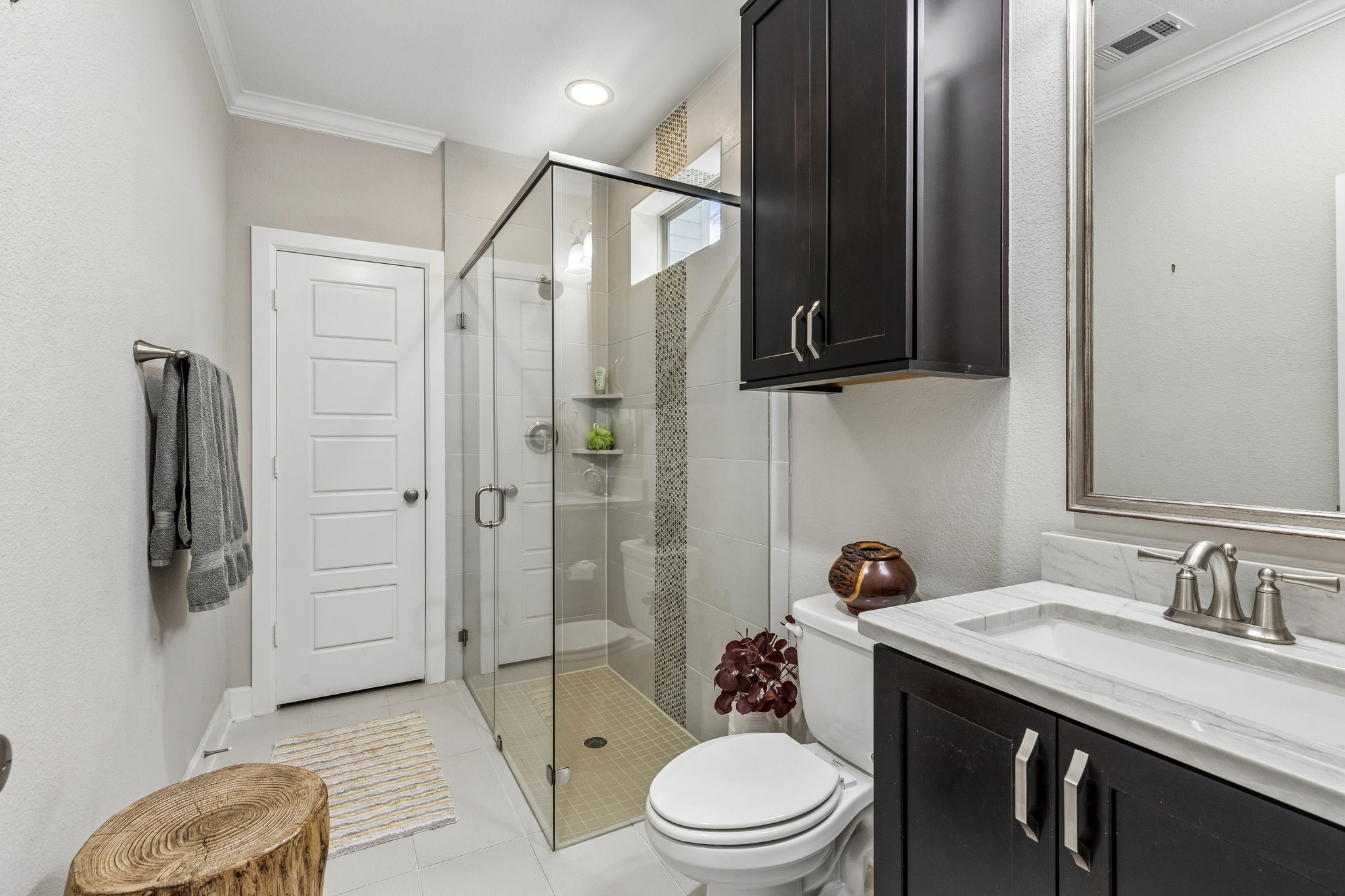 5933 Evening Star Place Dallas TX 75235