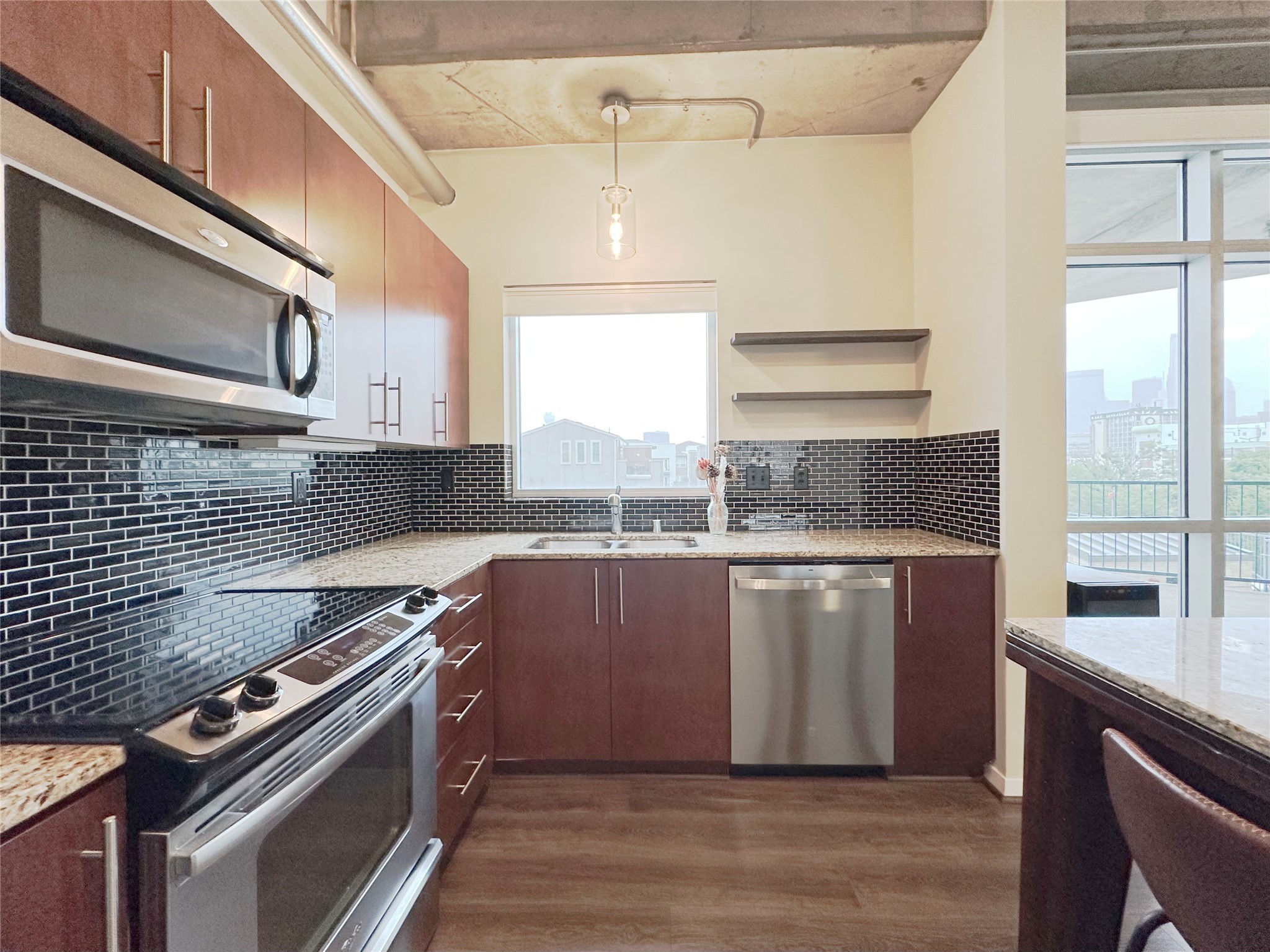 1001 Belleview Street Dallas TX 75215